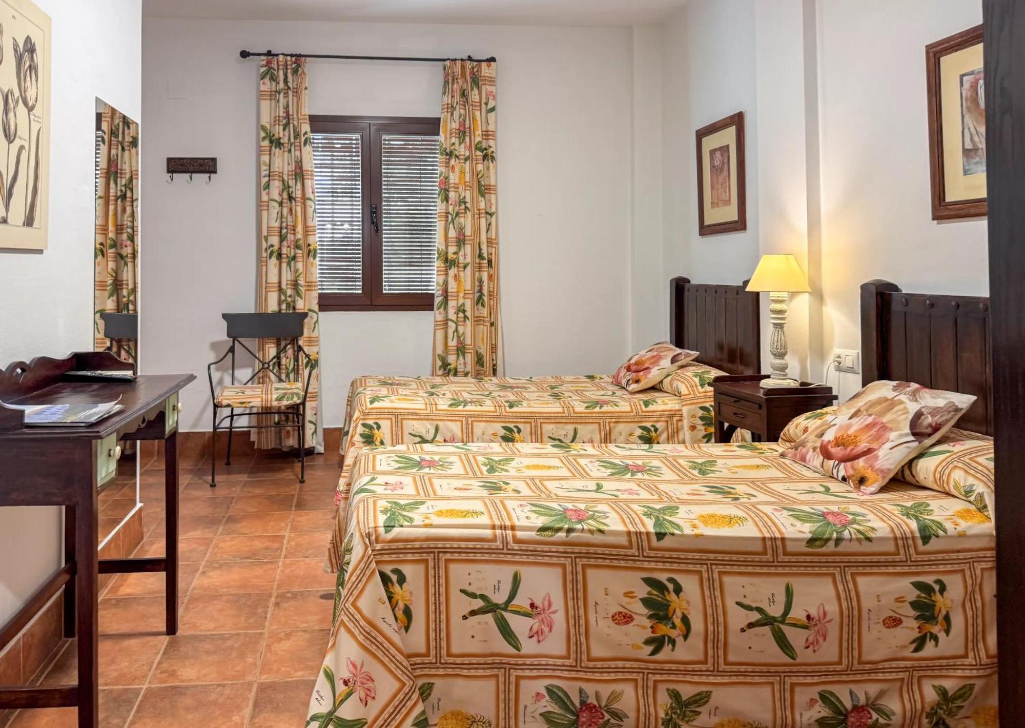 Hotel Valsequillo Lepe Kültér fotó