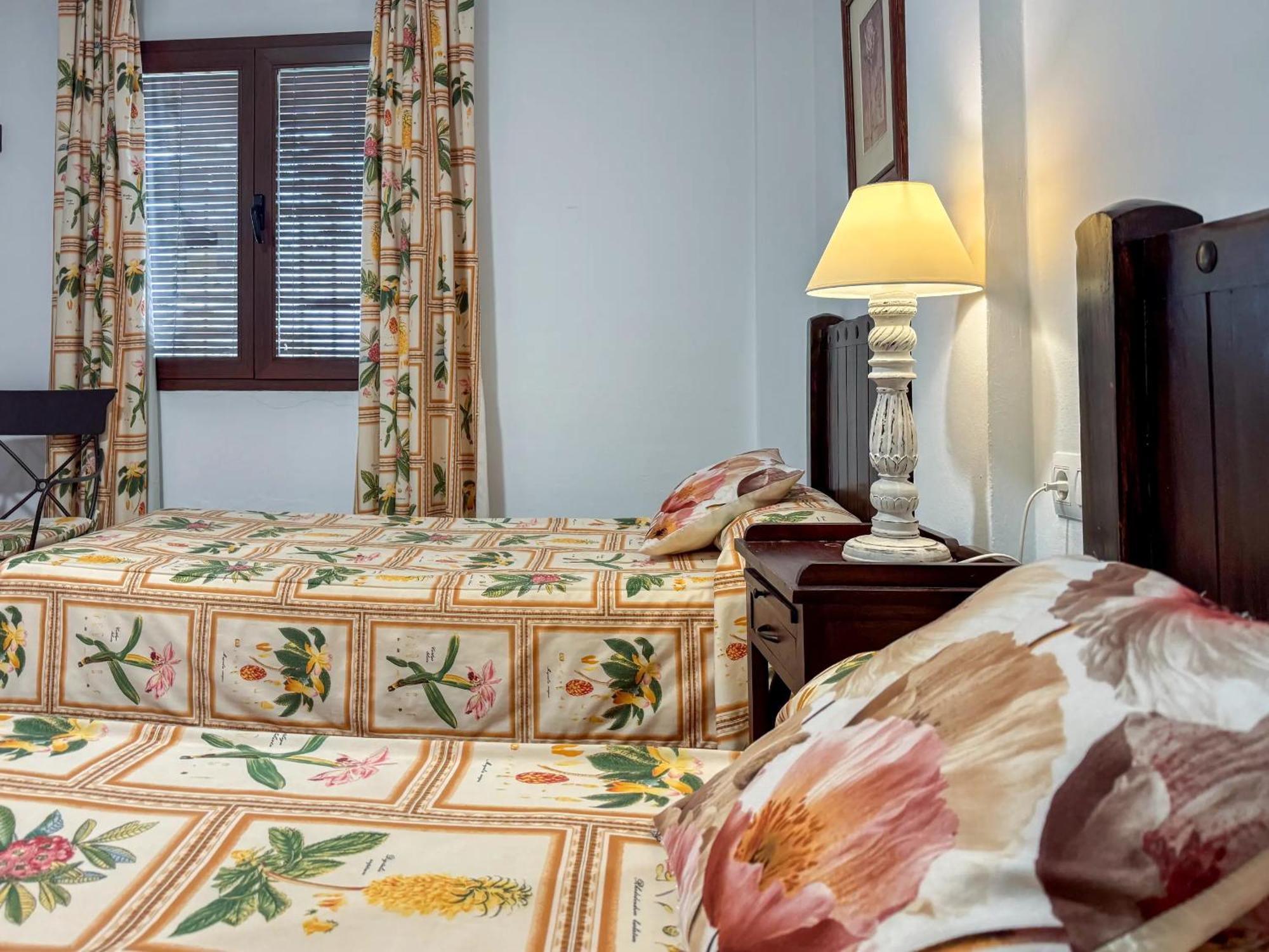 Hotel Valsequillo Lepe Kültér fotó